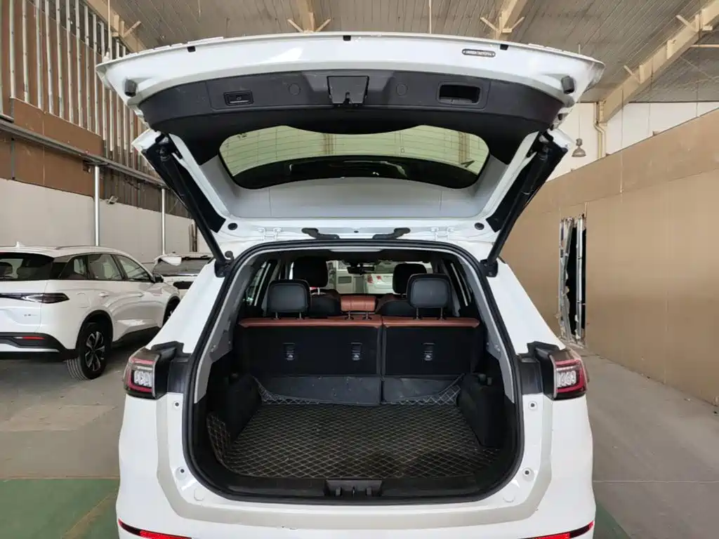 Chery Tiggo 8 PLUS Kunpeng e+ — фото 19