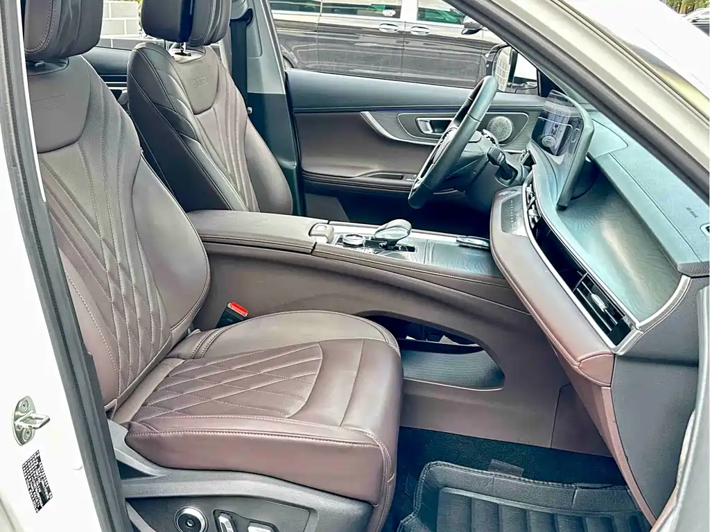 Chery Tiggo 8 PRO — фото 18