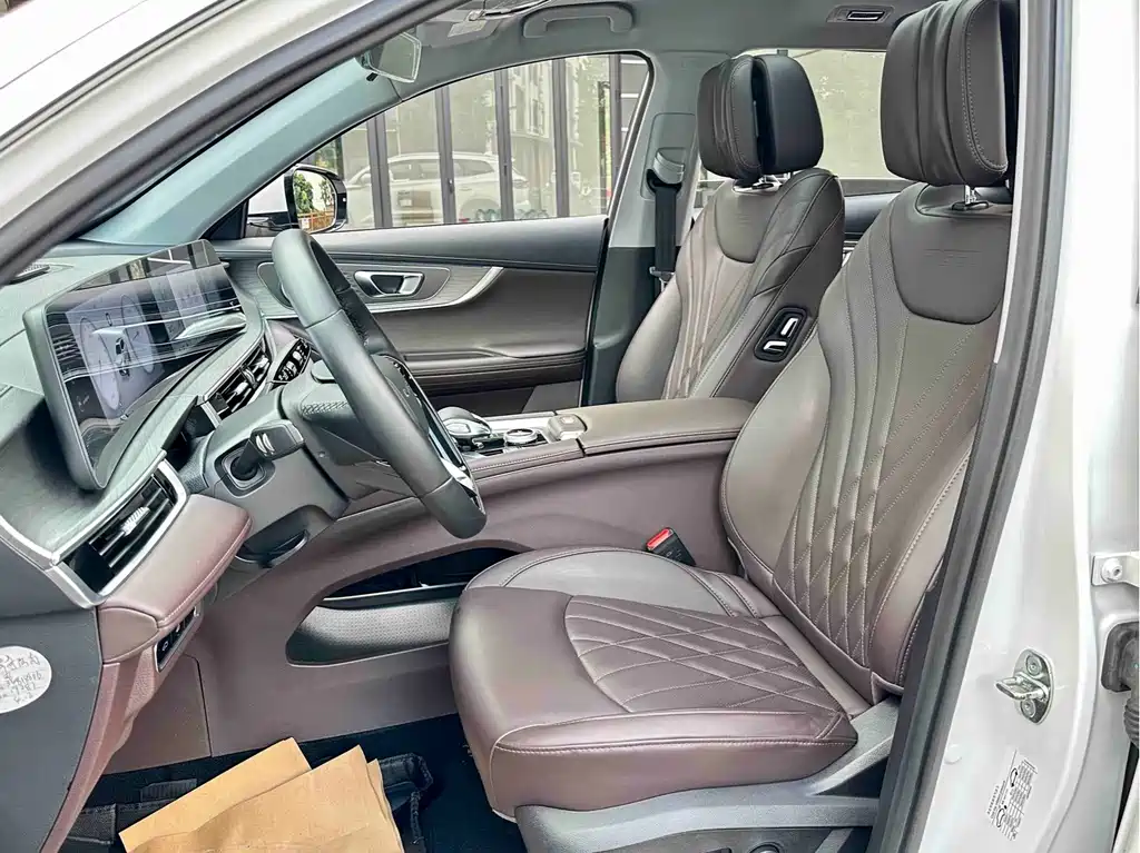 Chery Tiggo 8 PRO — фото 10