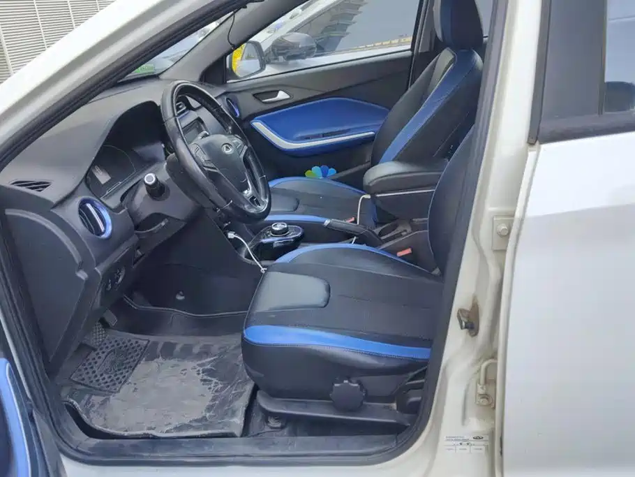 Chery New Energy Tiggo 3xe — фото 9
