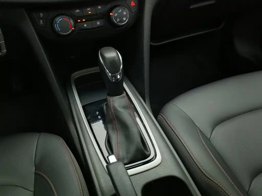 Chevrolet Monza — фото 13