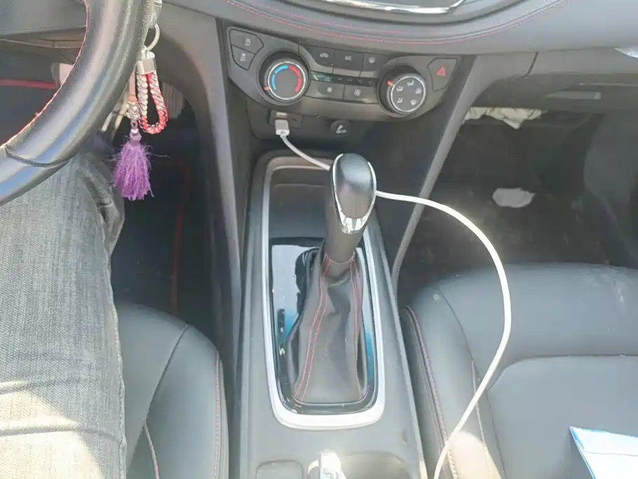 Chevrolet Monza — фото 16