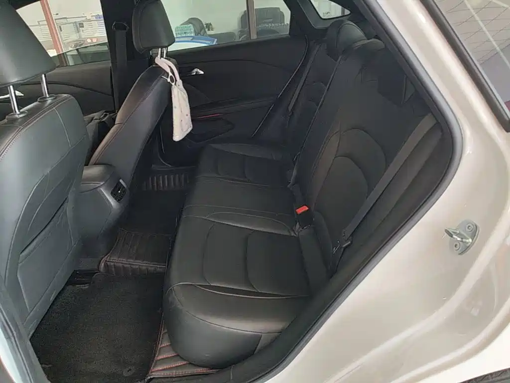 Chevrolet Monza — фото 17