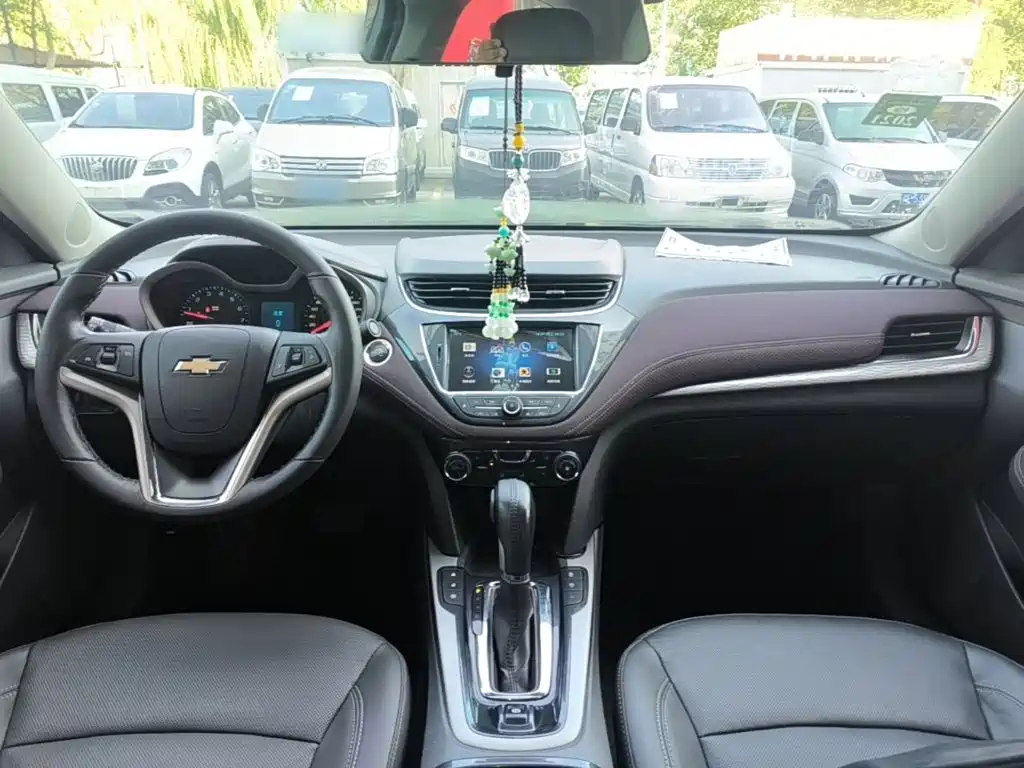 Chevrolet Malibu — фото 10