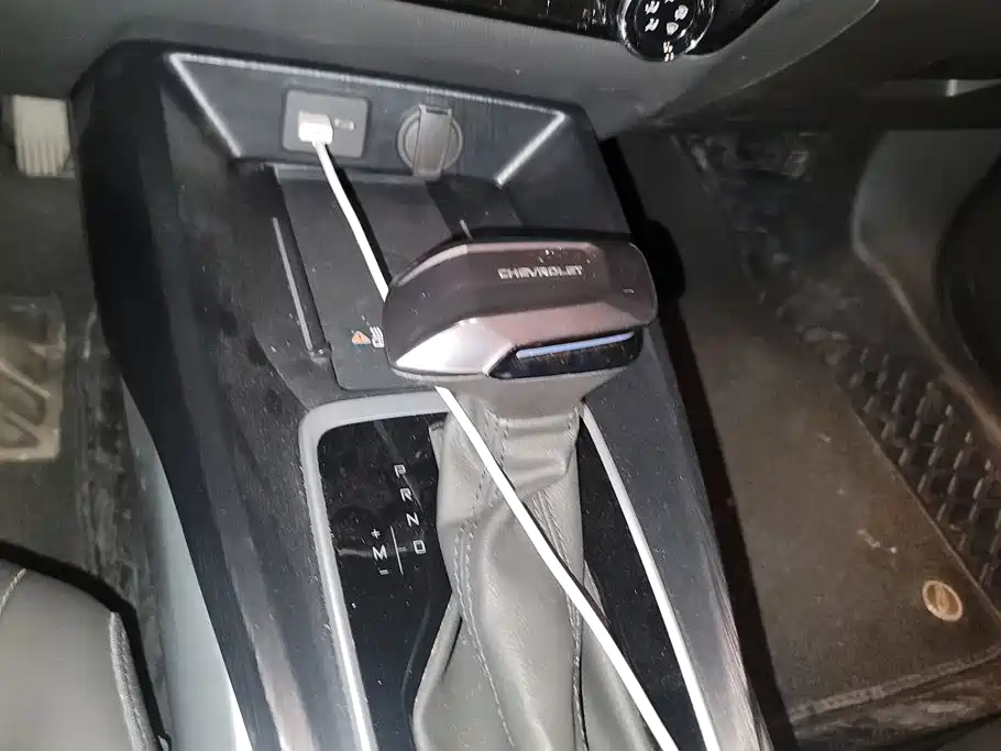 Chevrolet Monza — фото 16
