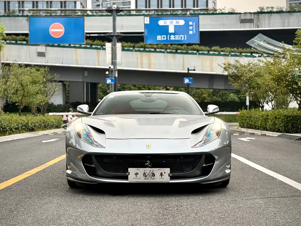 Ferrari 812 — фото 2