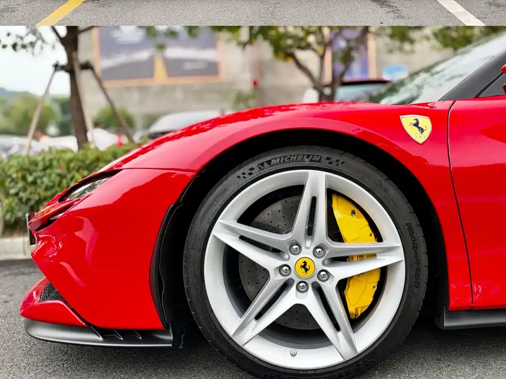 Ferrari SF90 — фото 5
