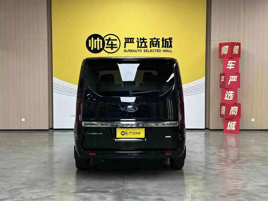 Ford Tourneo — фото 5