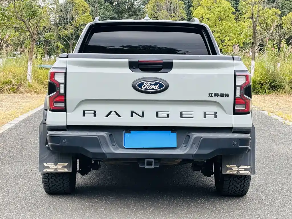 Ford Ranger — фото 5