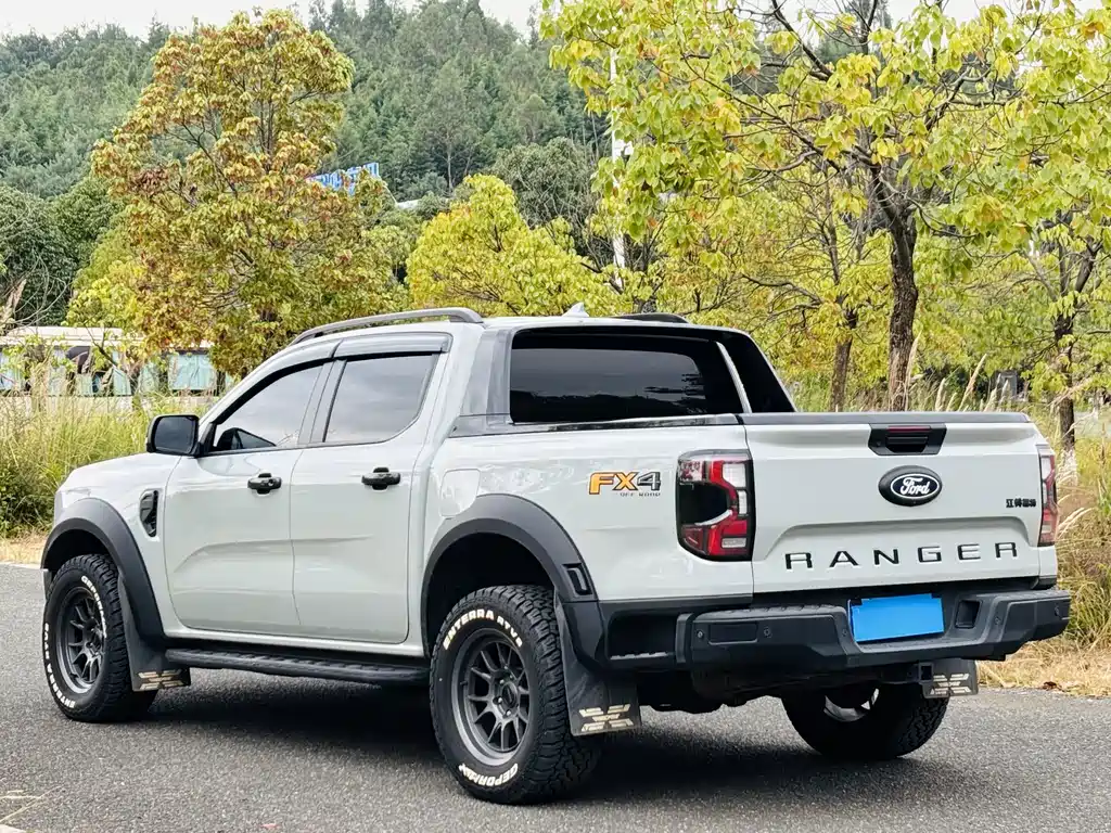Ford Ranger — фото 6
