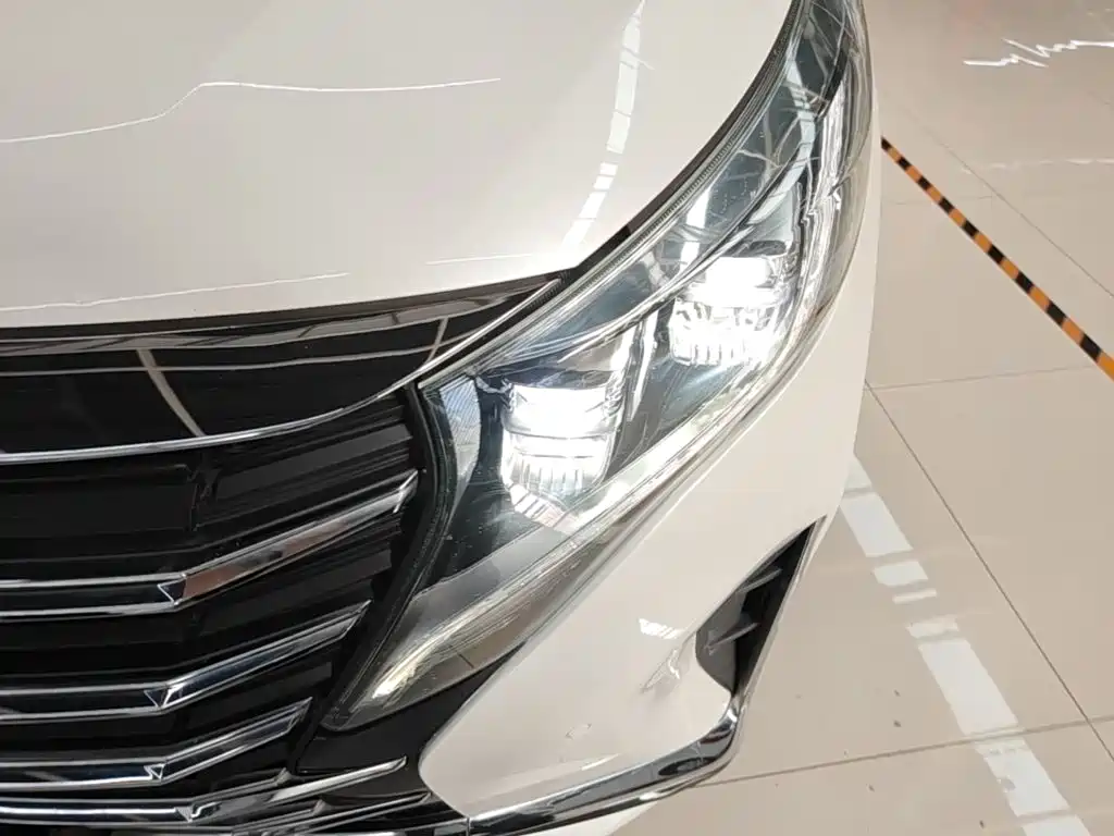 GAC Motor Trumpchi M8 — фото 24