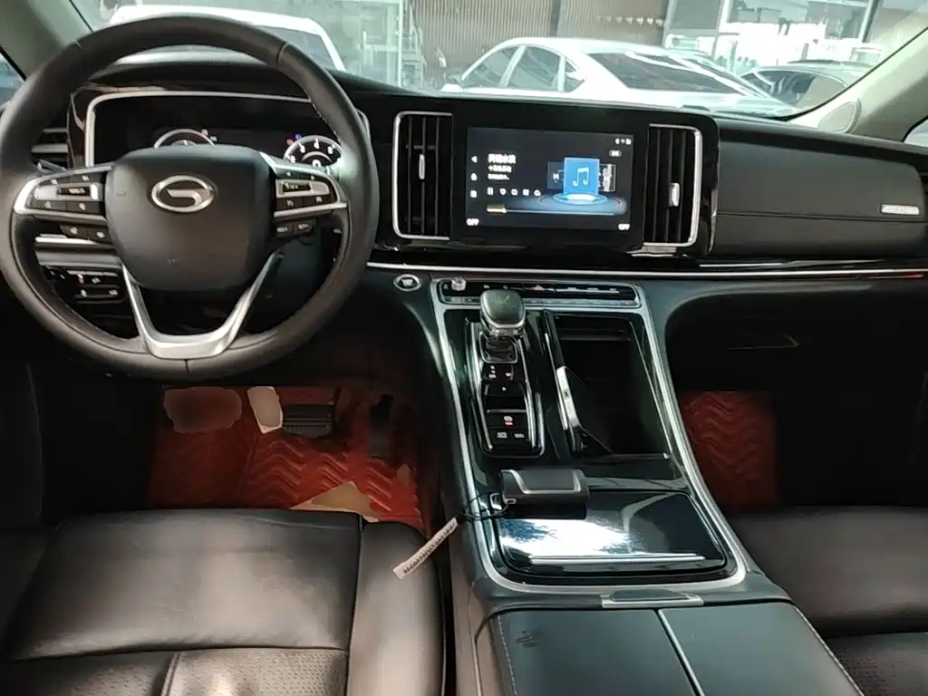 GAC Motor Trumpchi M8 — фото 10