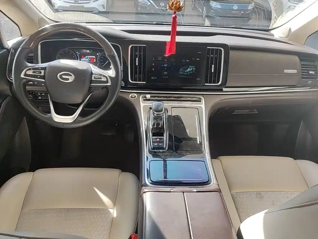 GAC Motor Trumpchi M8 — фото 10