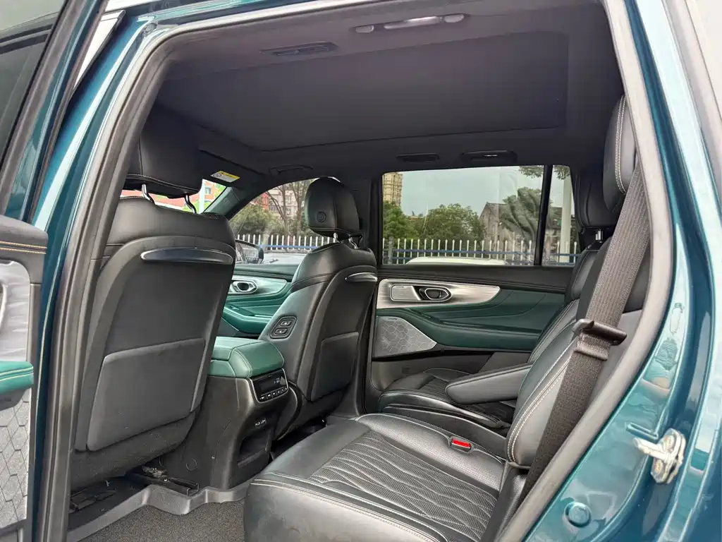 GAC Motor Trumpchi GS8 — фото 13
