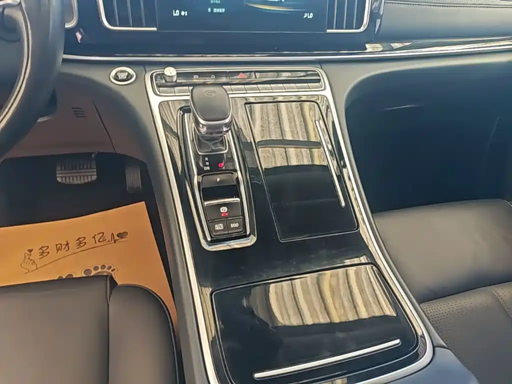 GAC Motor Trumpchi M8 — фото 14