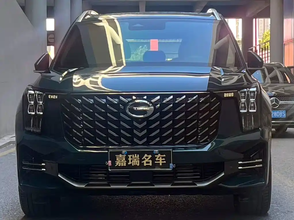 GAC Motor Trumpchi GS8 — фото 2