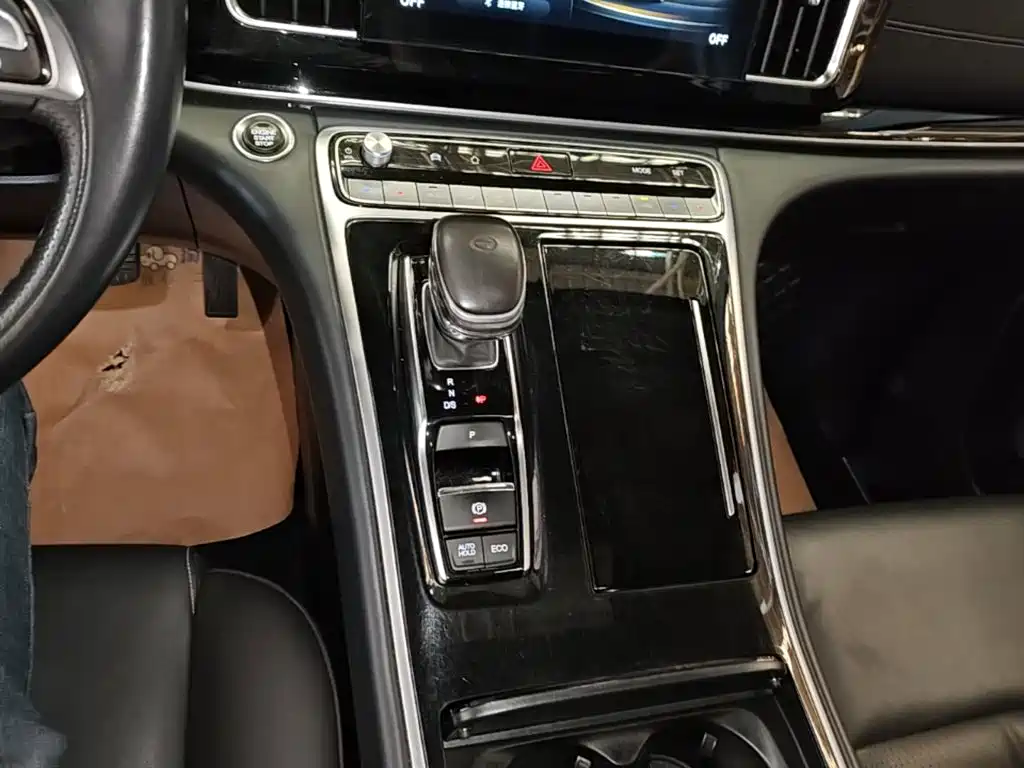 GAC Motor Trumpchi M8 — фото 14