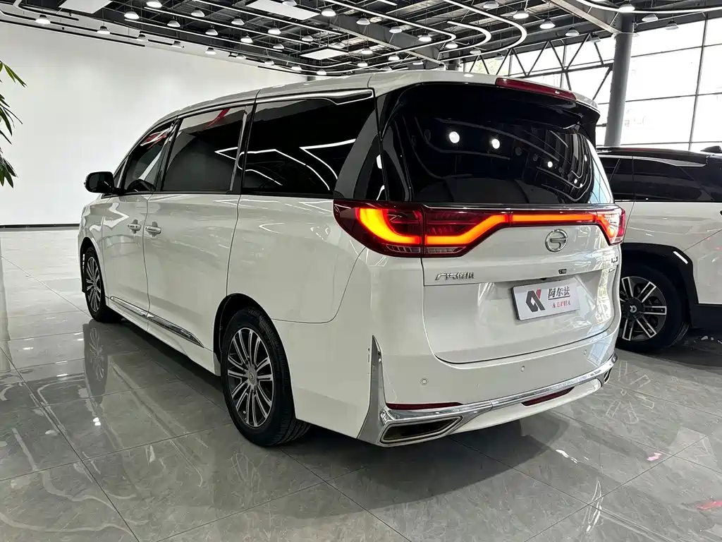 GAC Motor Trumpchi M8 — фото 4