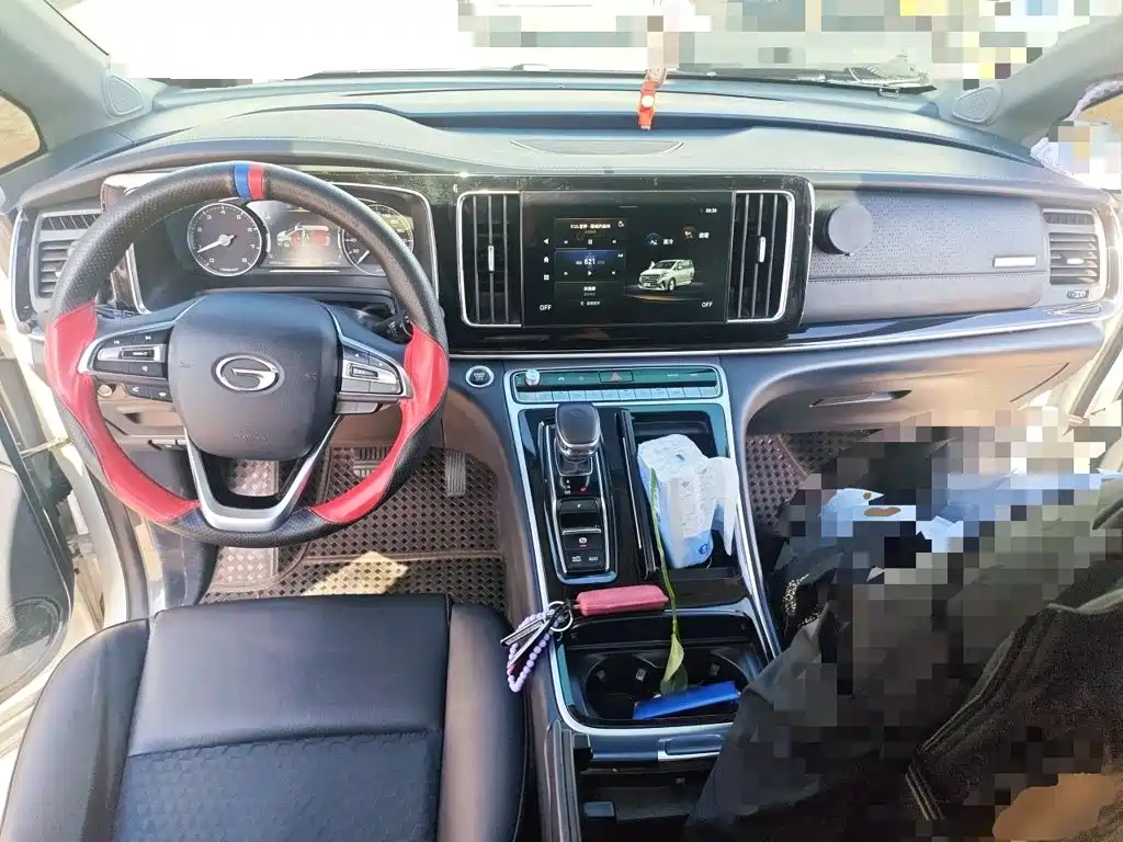GAC Motor Trumpchi M8 — фото 10