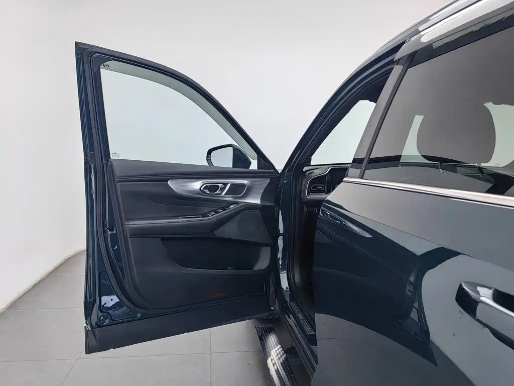 GAC Motor Trumpchi GS8 — фото 8