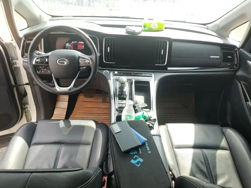 GAC Motor Trumpchi M8 — фото 13