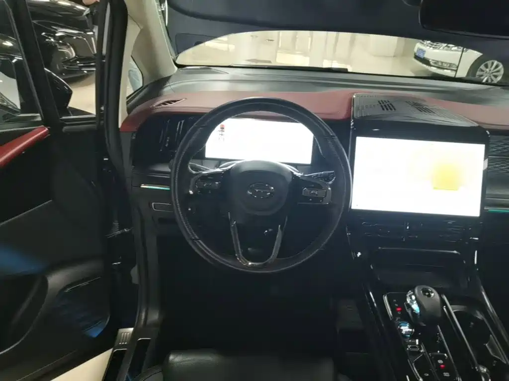 GAC Motor Trumpchi E9 — фото 11