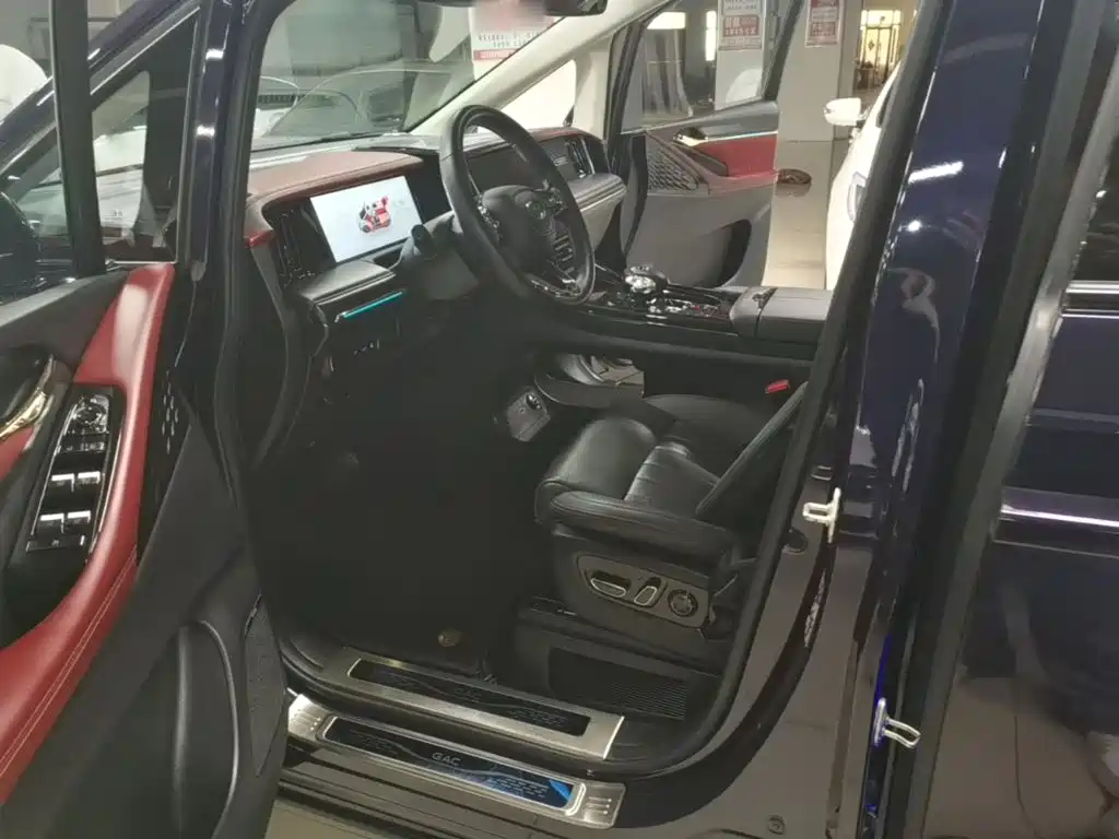GAC Motor Trumpchi E9 — фото 15