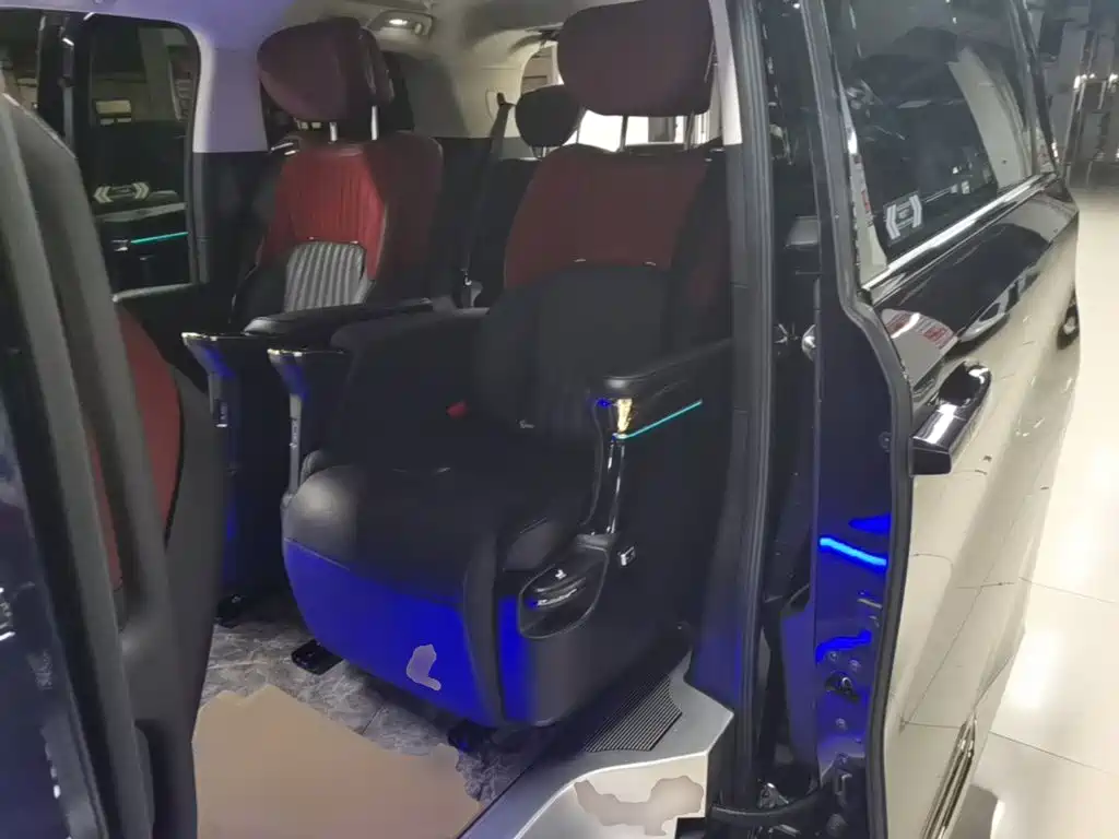 GAC Motor Trumpchi E9 — фото 17