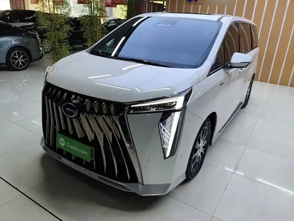 GAC Motor Trumpchi E9 — фото 2
