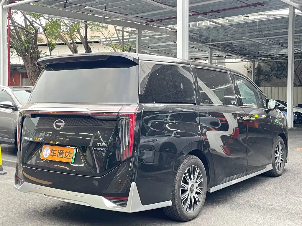 GAC Motor Trumpchi Xiangwang M8 — фото 4