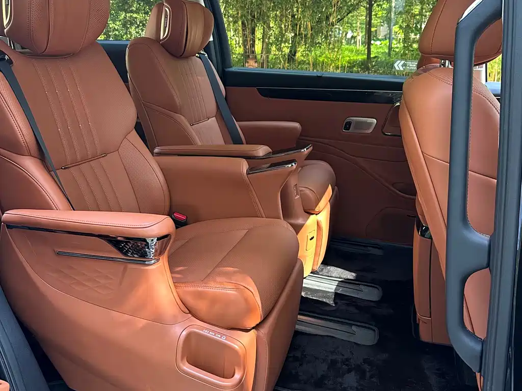 GAC Motor Trumpchi Xiangwang M8 — фото 20