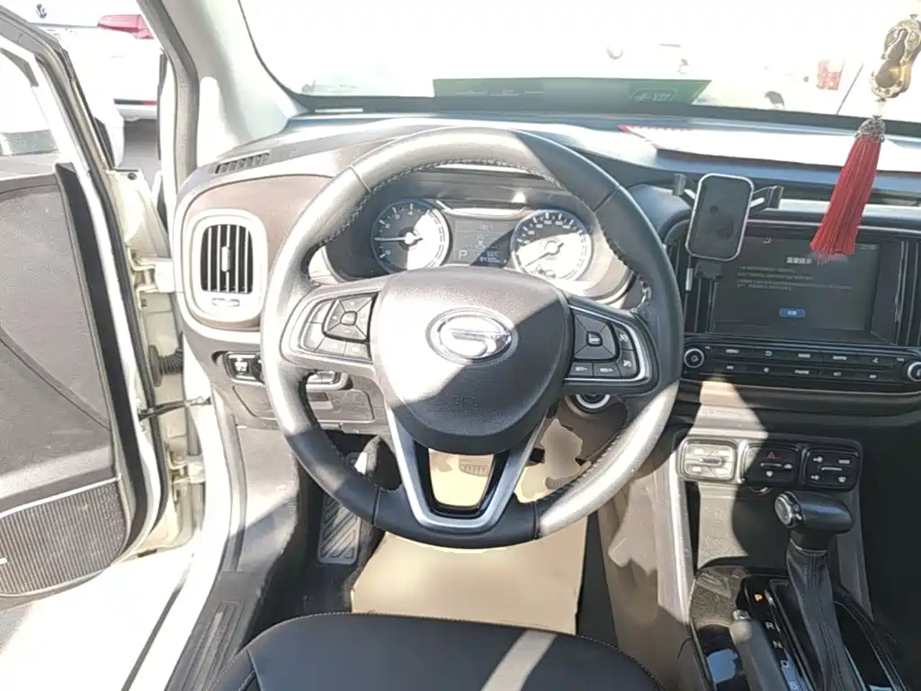 GAC Motor Trumpchi GS3 — фото 11