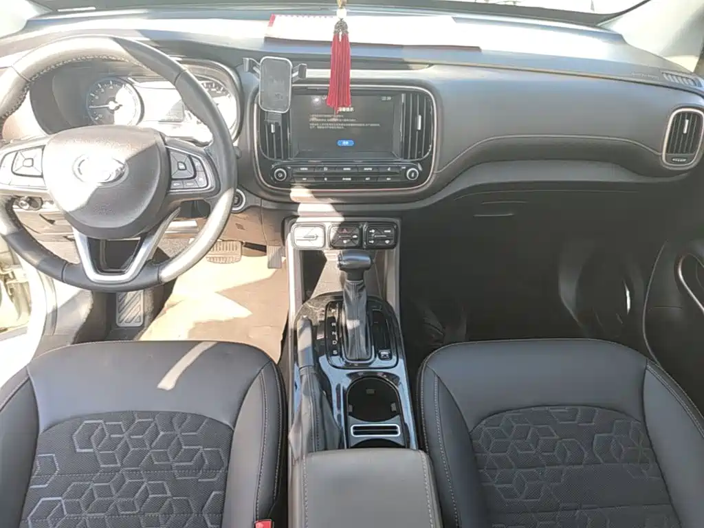 GAC Motor Trumpchi GS3 — фото 13