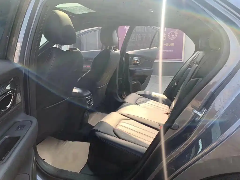 GAC Motor Shadow Leopard — фото 6