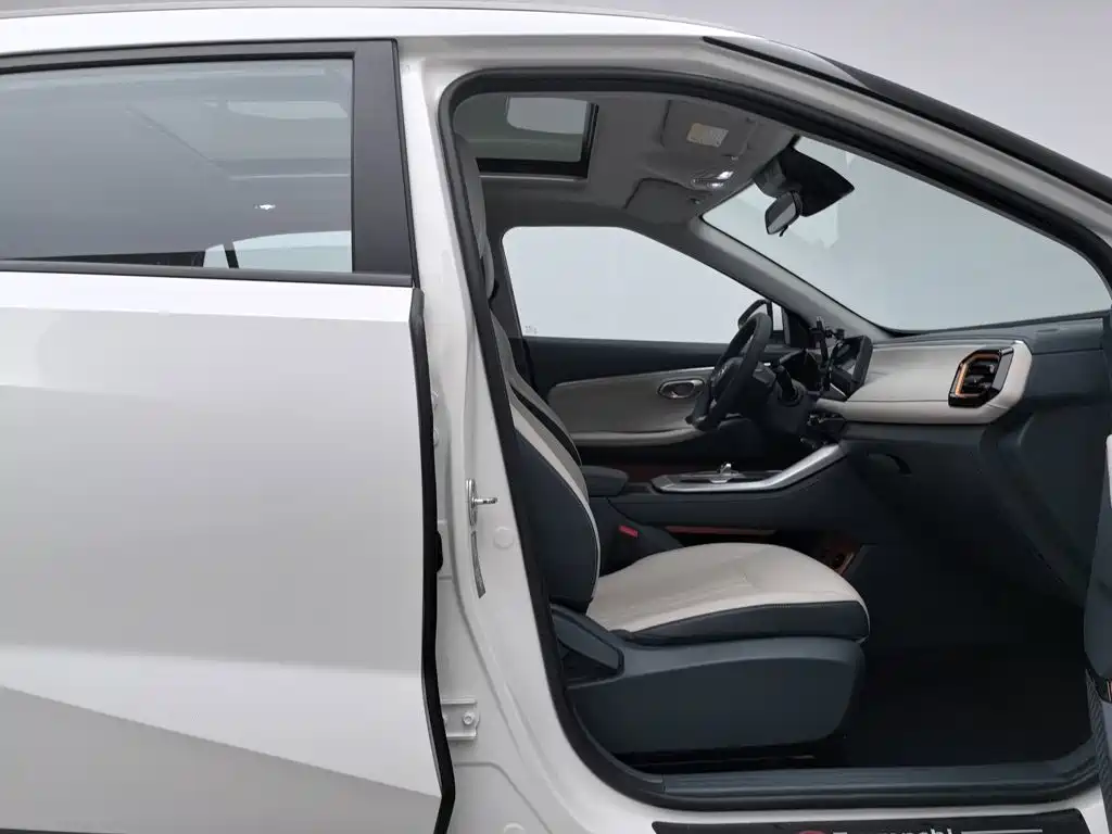GAC Motor Trumpchi GS3 — фото 23