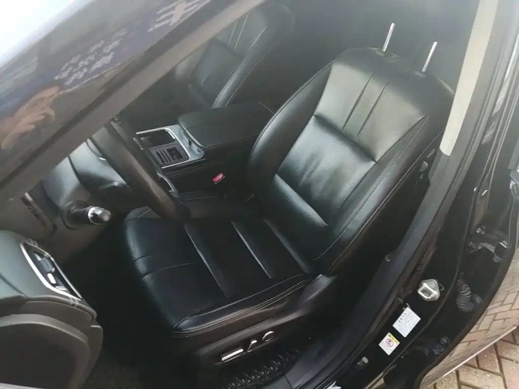 GAC Motor Trumpchi GS8 — фото 15