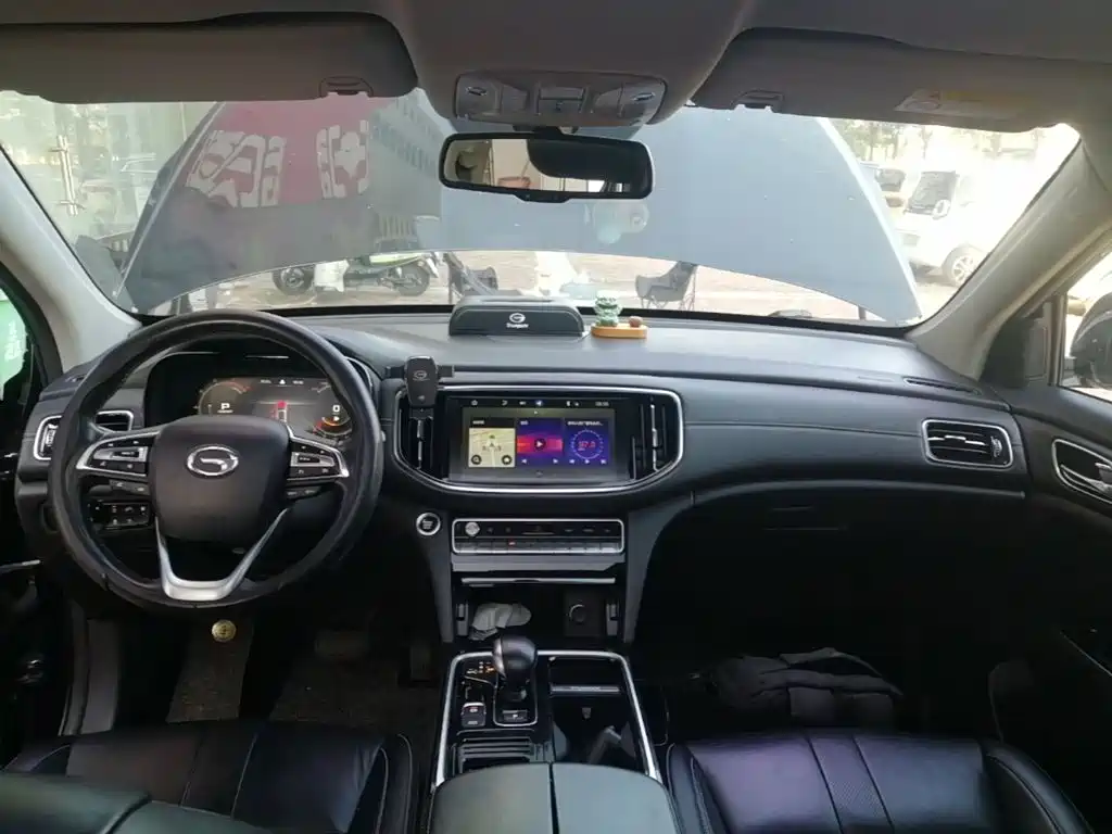 GAC Motor Trumpchi GS8 — фото 10