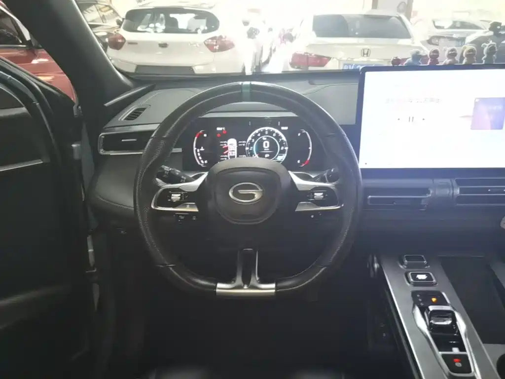 GAC Motor Shadow Cool — фото 11