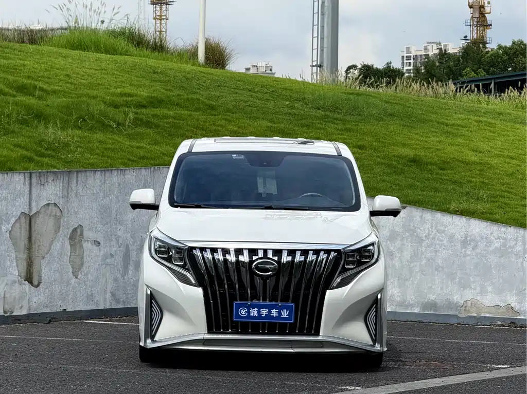 GAC Motor Trumpchi M8 — фото 2
