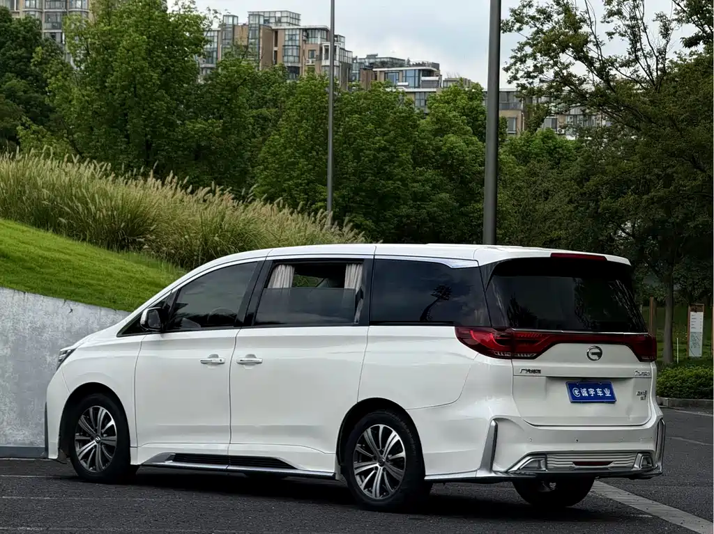 GAC Motor Trumpchi M8 — фото 19