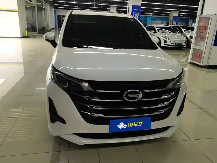 GAC Motor Trumpchi M6 — фото 2