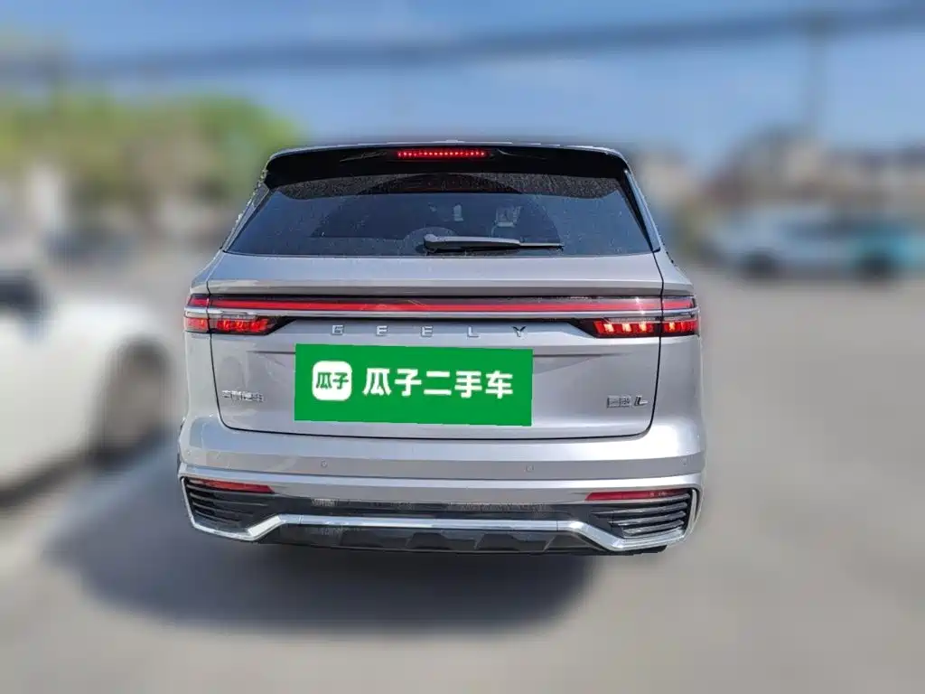 Geely Xingyue L — фото 3