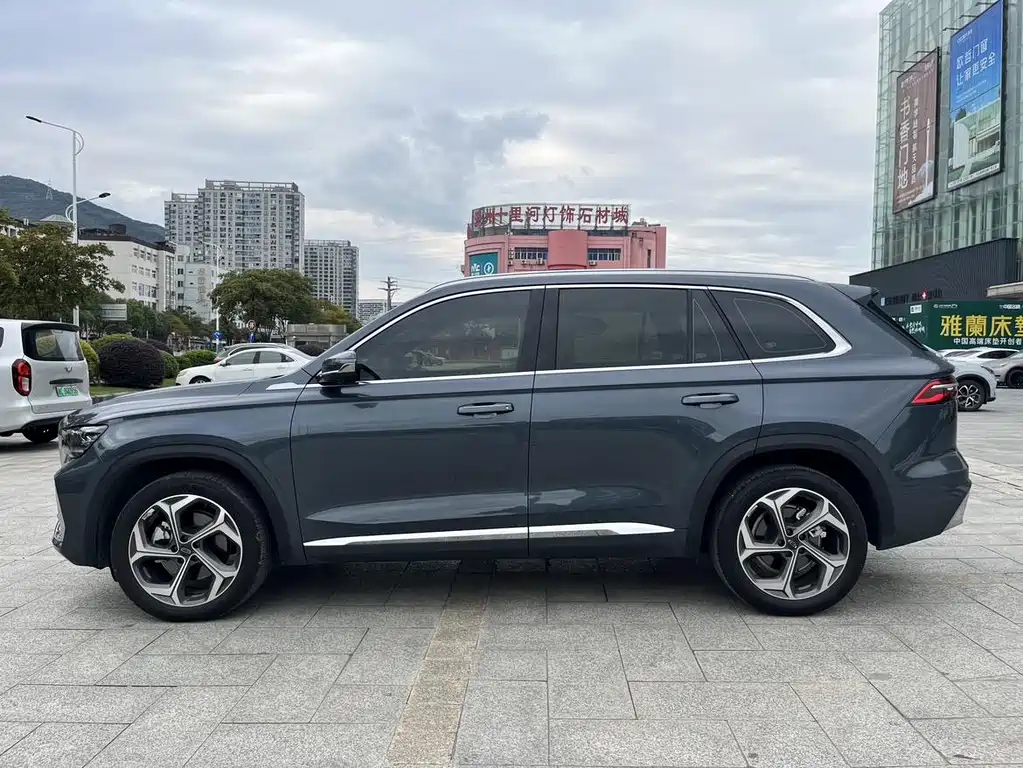 Geely Xingyue L — фото 8