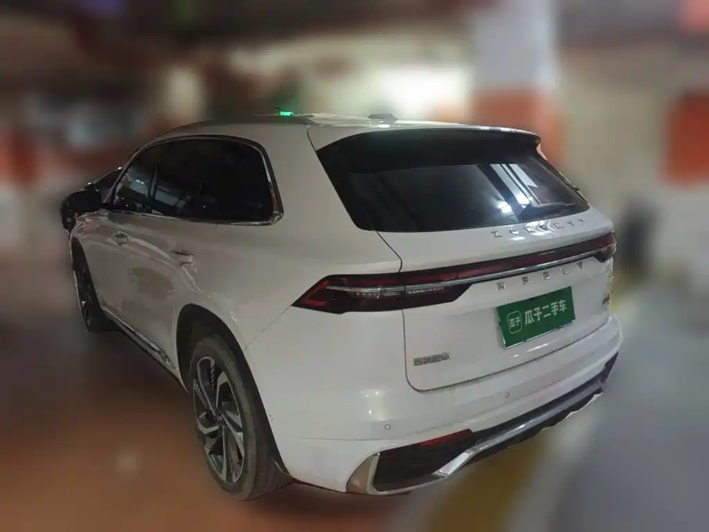 Geely Xingyue L — фото 25