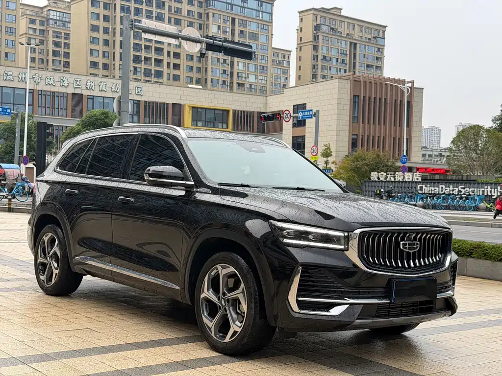 Geely Xingyue L — фото 3