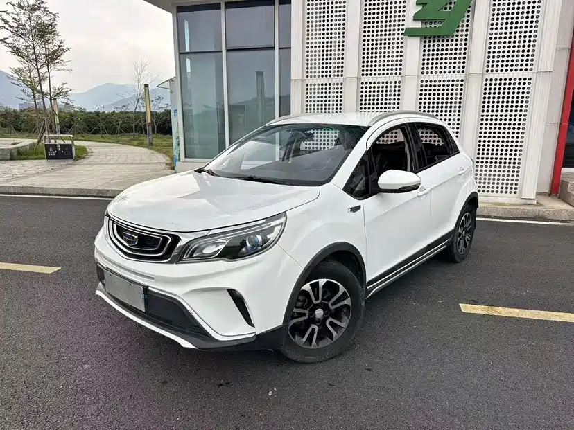 Geely Vision X3 — фото 2