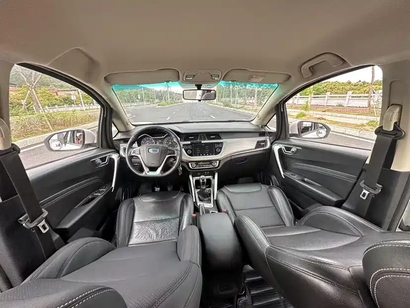 Geely Vision X3 — фото 14