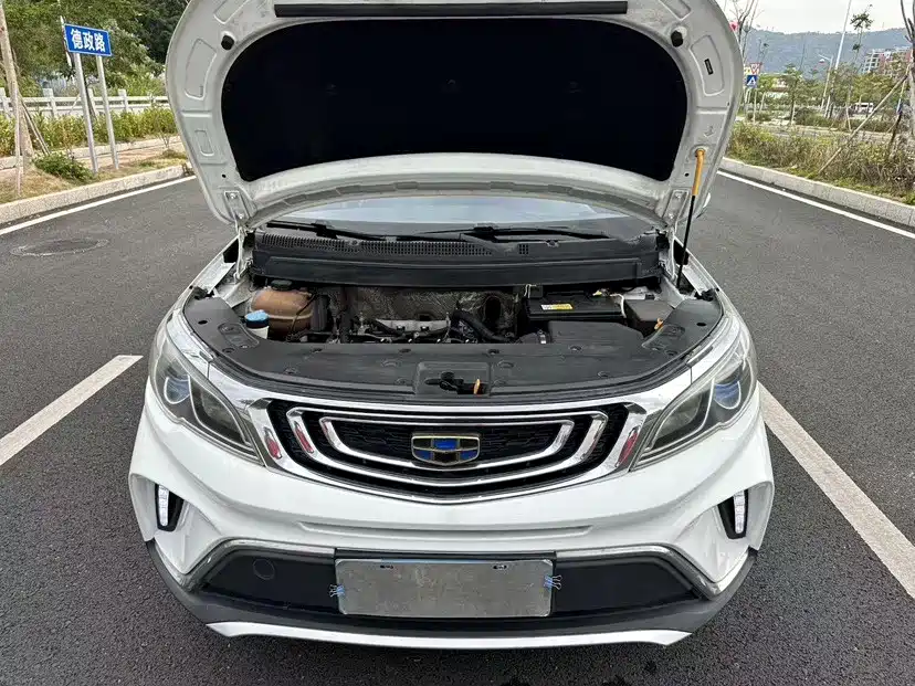 Geely Vision X3 — фото 17