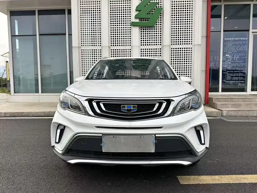 Geely Vision X3 — фото 26
