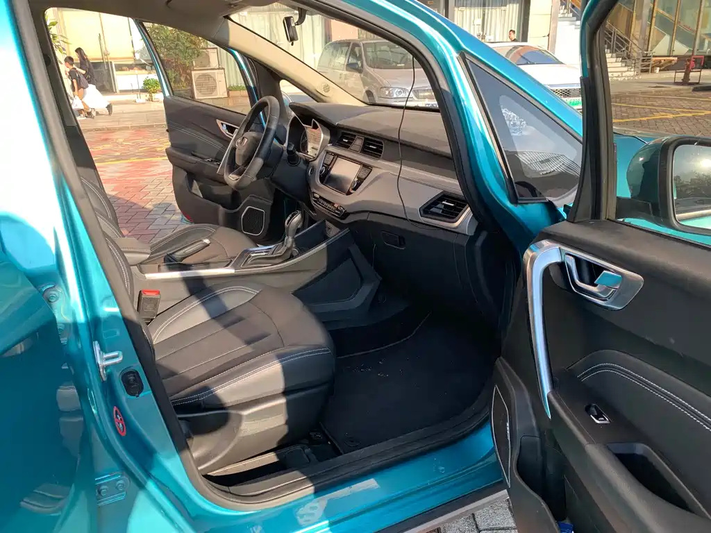 Geely Vision X3 — фото 7